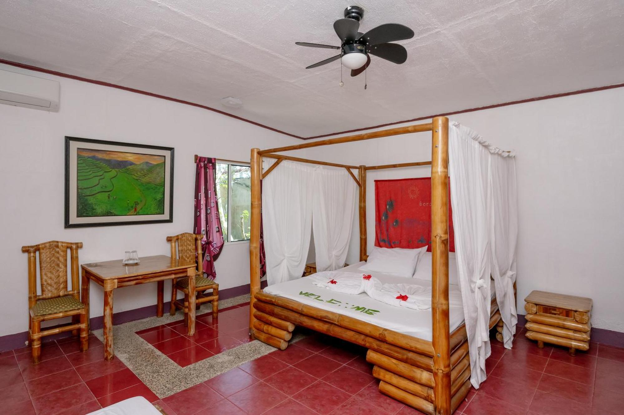Polaris Beach And Dive Resort Inc Loon Kültér fotó