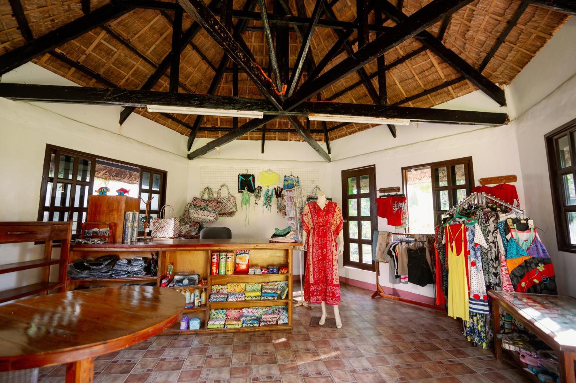 Polaris Beach And Dive Resort Inc Loon Kültér fotó